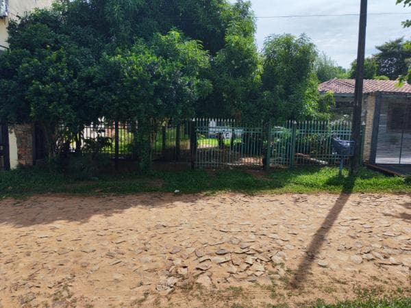Vendo terreno en Mariano Roque Alonso