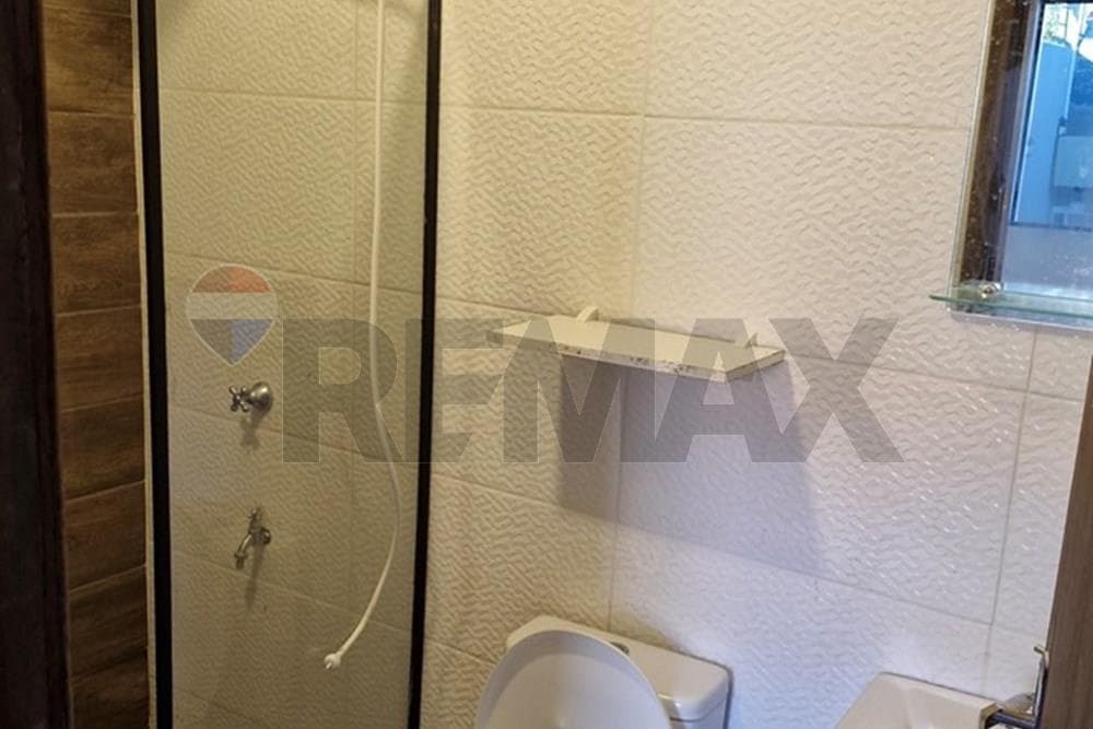 Duplex en Alquiler - Villa Elisa, barrio Mbokajaty, foto 3