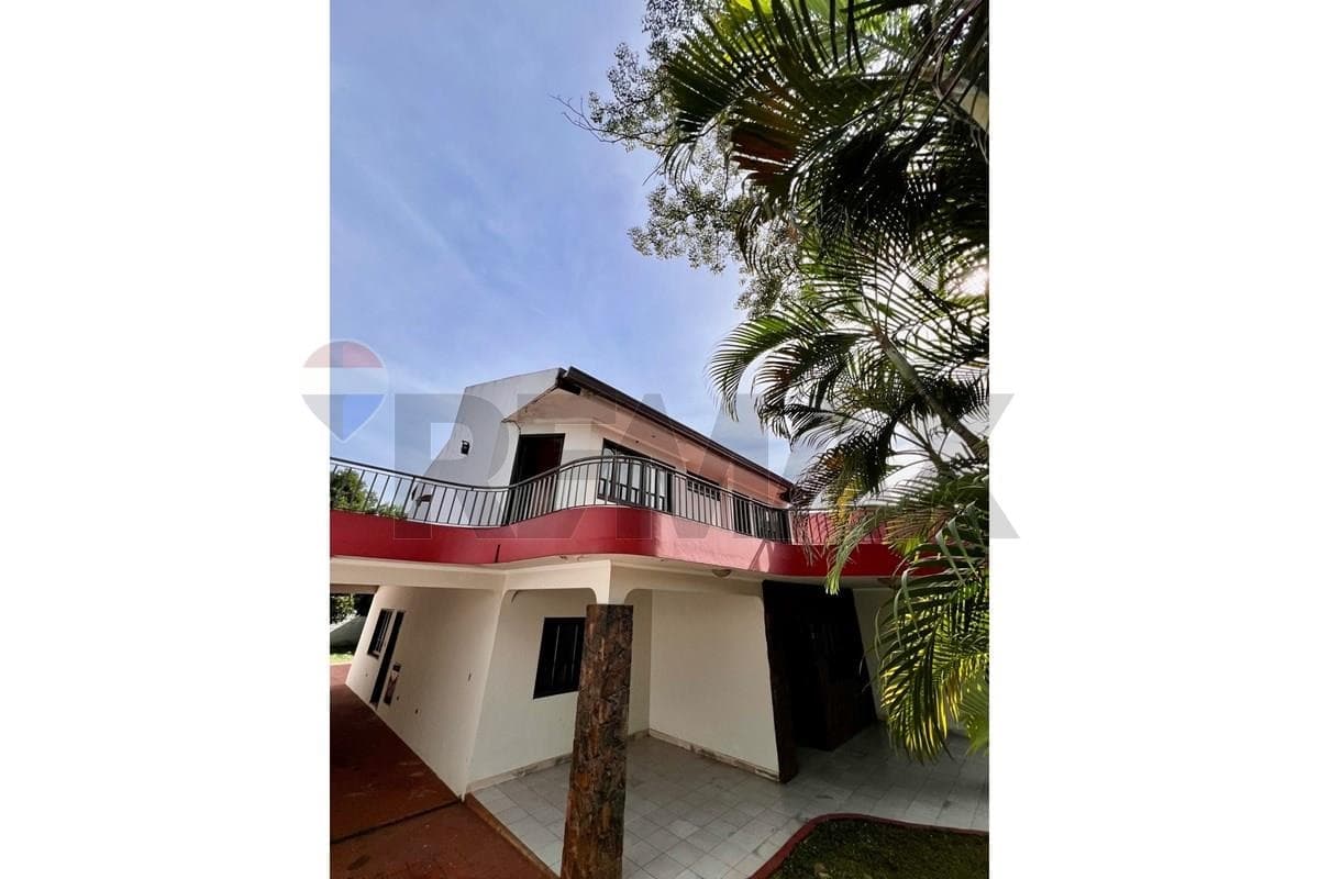Casa - Venta - San Lorenzo, Central, Paraguay — foto 4