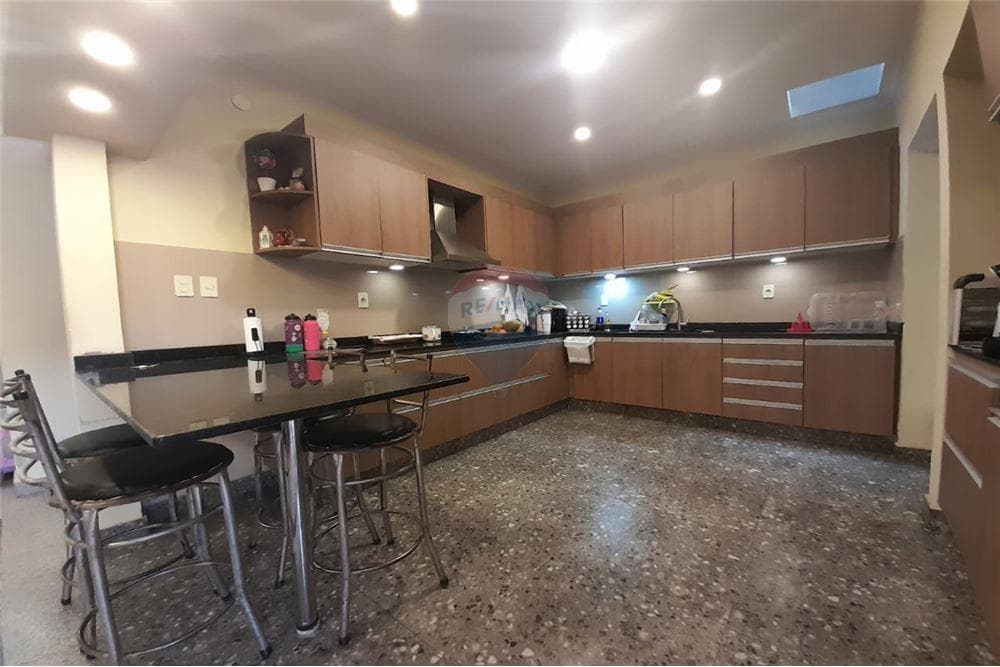 Casa con Piscina Bo. Bernardino Caballero Asunción, foto 5