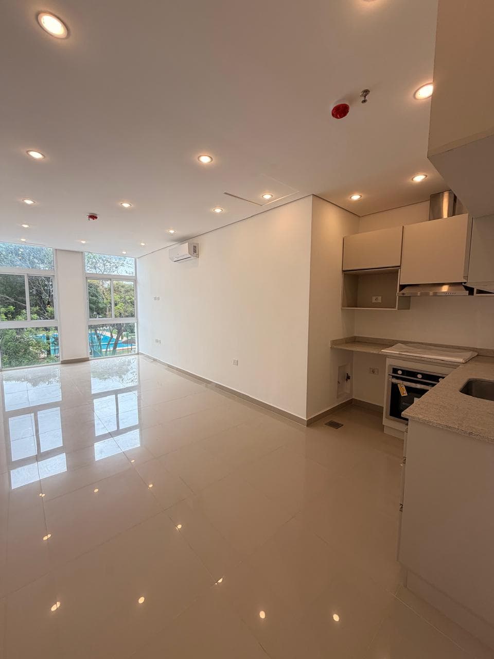 Hermoso departamento en barrio Las Mercedes de dos dormitorios, foto 2