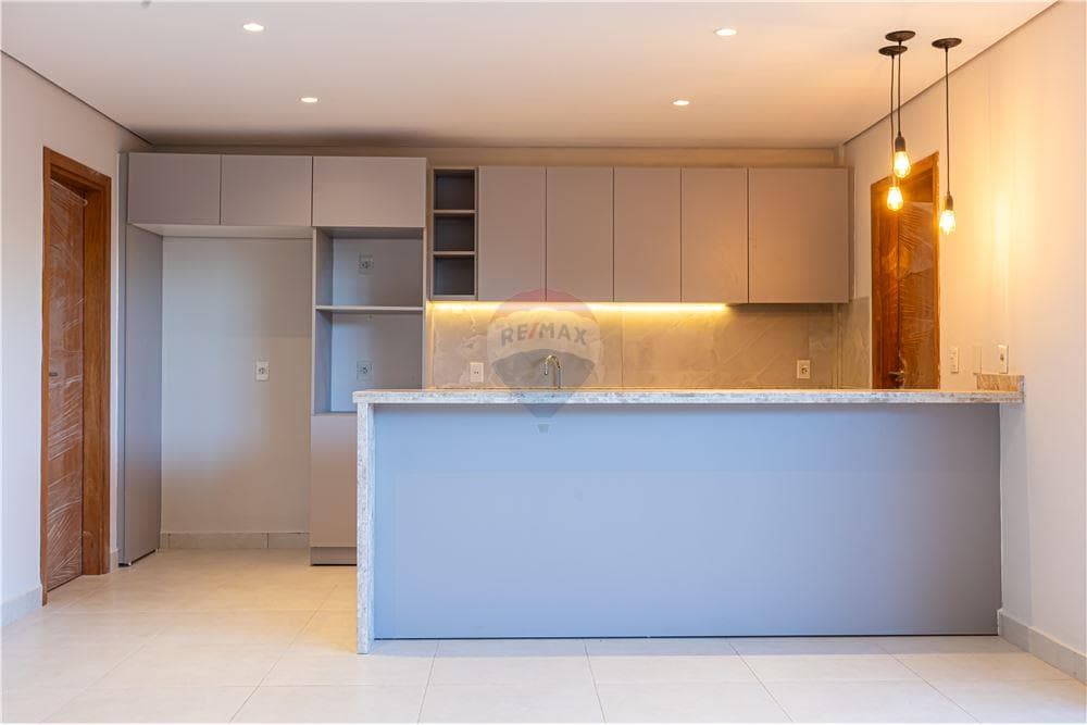 DUPLEX A ESTRENAR con 3 cocheras, foto 4