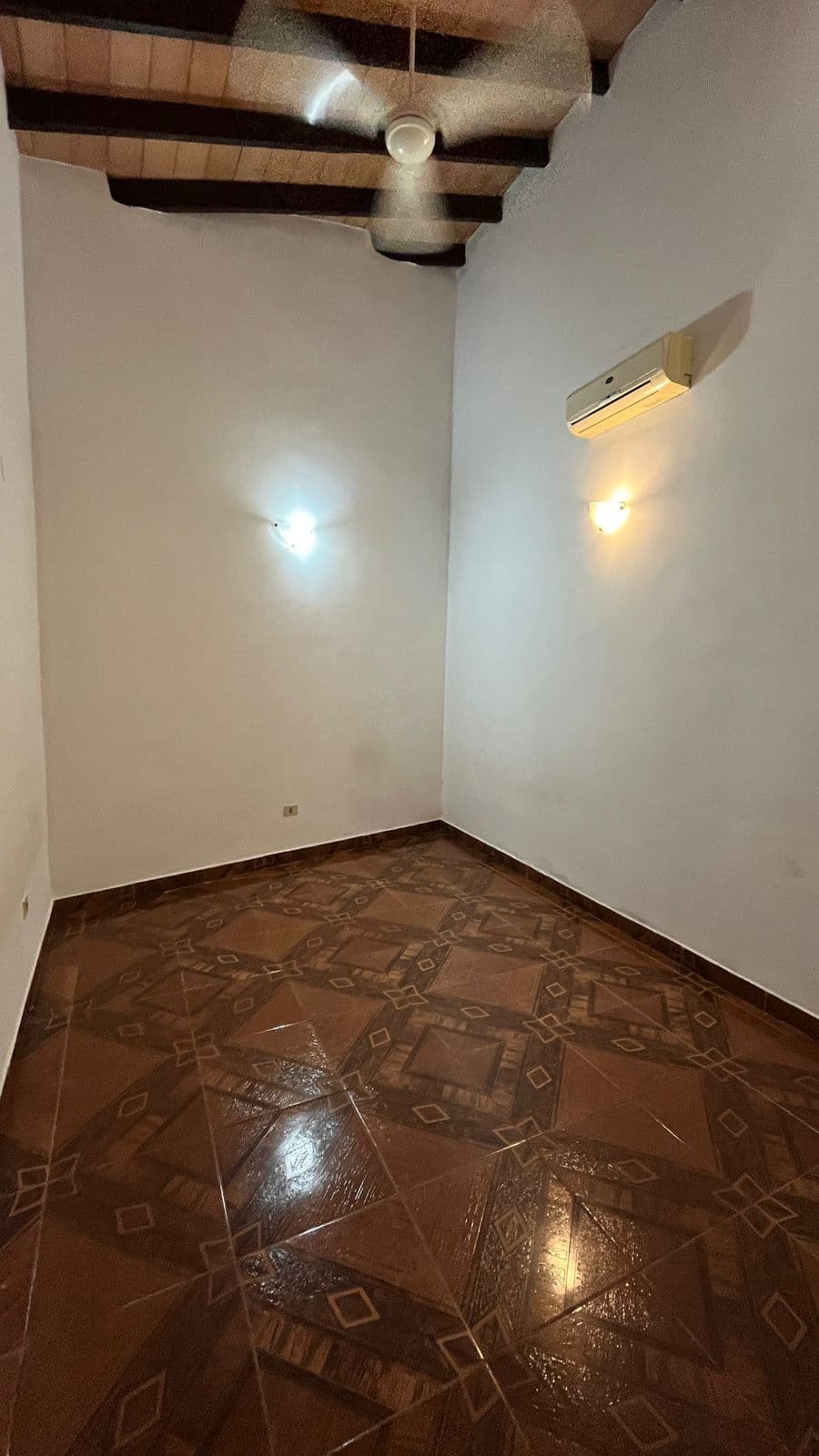 Hermosa casa en Luque laurelty, foto 4