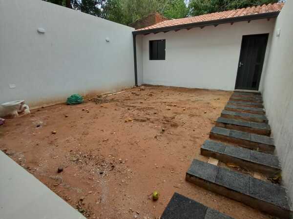 Vendo duplex a estrenar en lambare