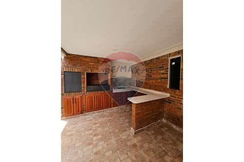 Duplex en Luque — foto 5