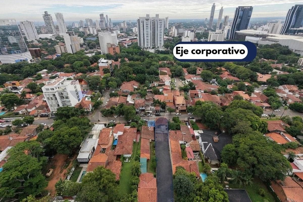 Terreno con casa de 2 plantas en ycua sati, foto 2