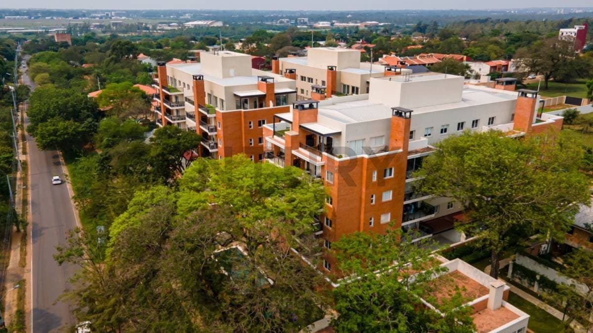 Departamentos en venta en Parque Las Golondrinas – Loma Pytá, Asunción, foto 1