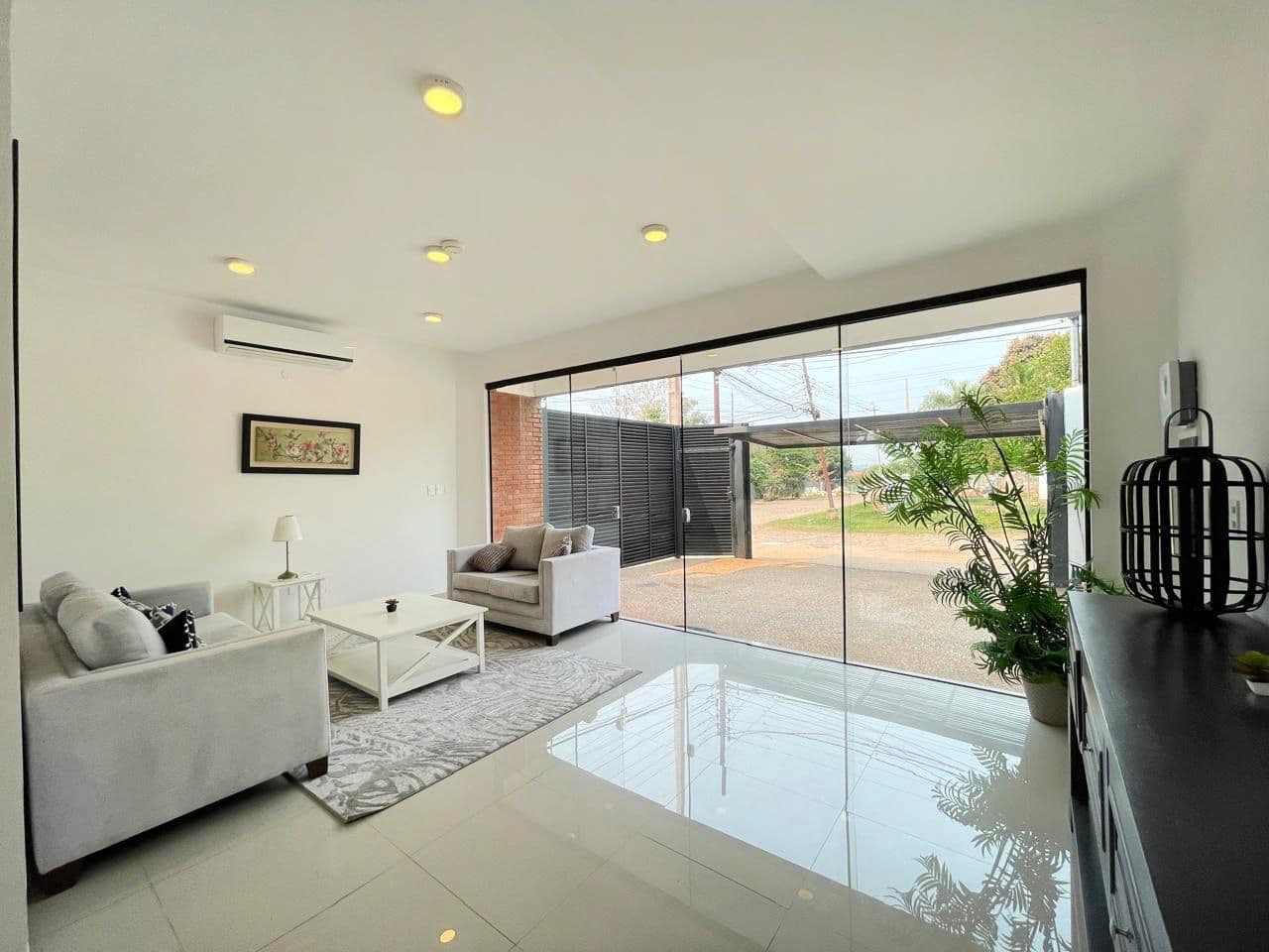 Hermoso duplex amoblado en Mariano Roque Alonso, foto 2