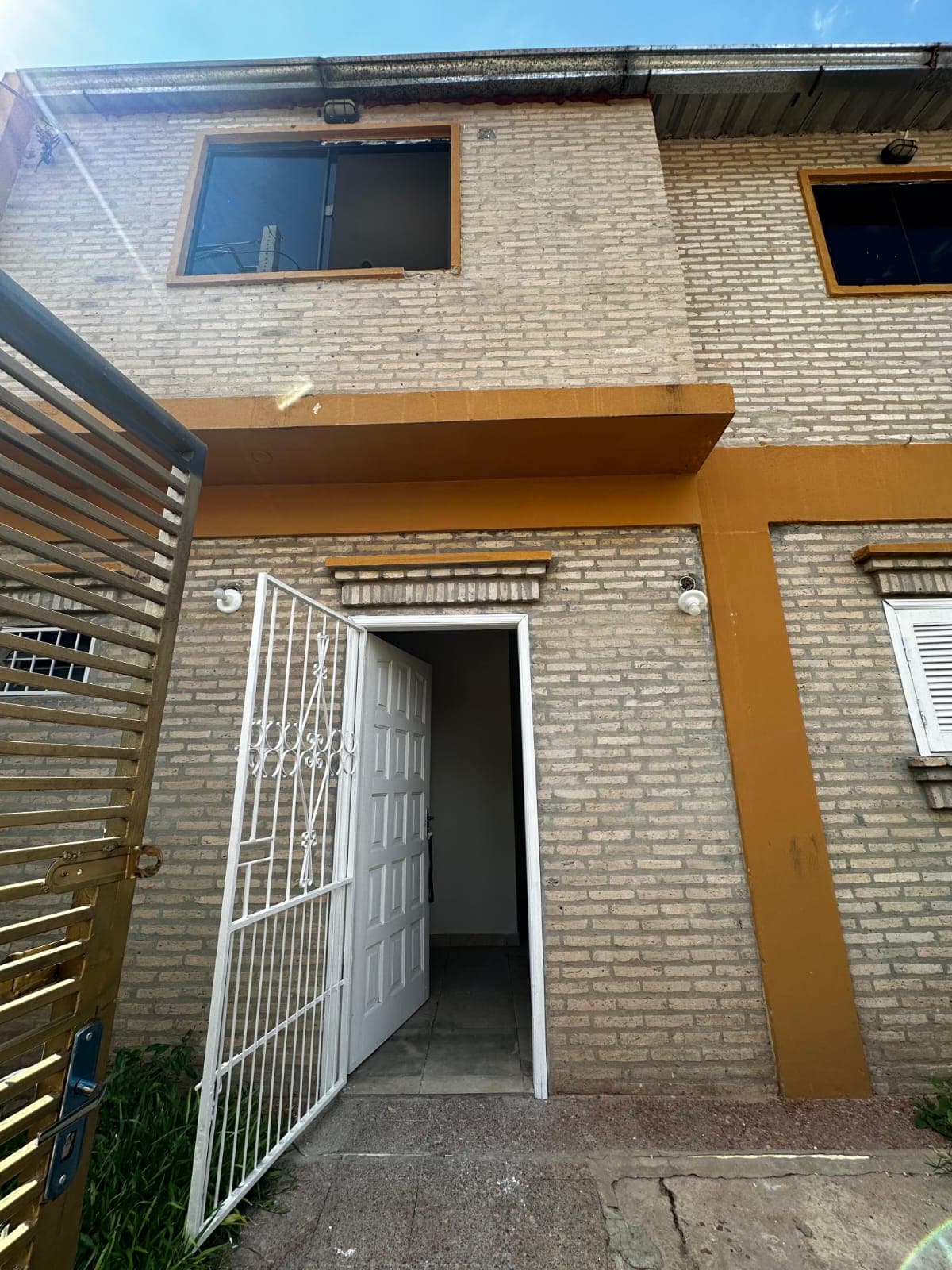 En venta propiedad edificada como dos departamentos - mra - bo central