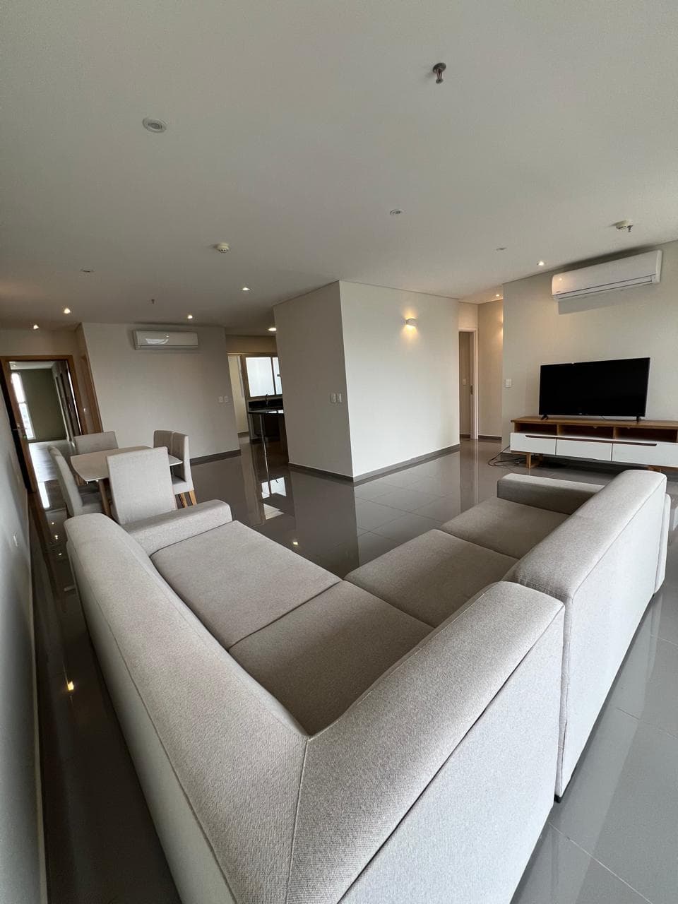 Departamento en alquiler – Villa Morra, foto 3
