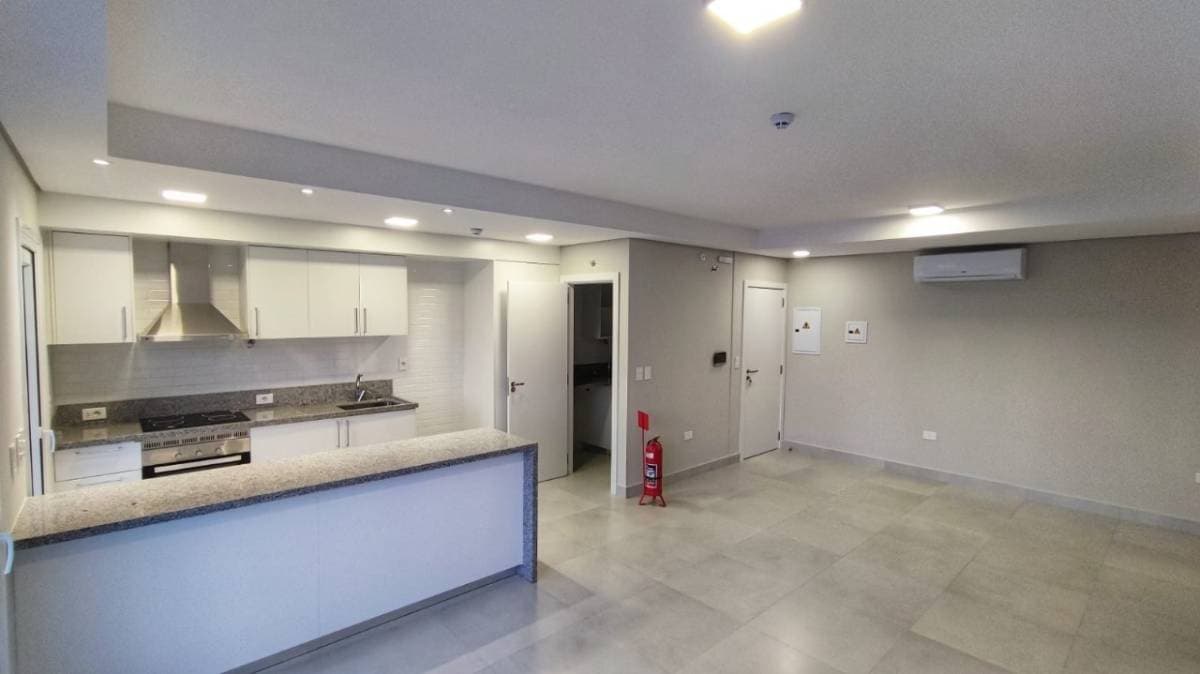 amplio departamento a estrenar en el Parque Las Golondrinas — foto principal
