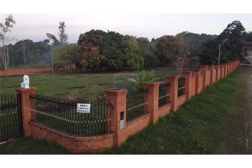 Amplio terreno en tobati en pleno centro de la ciudad!!!!!, foto 1