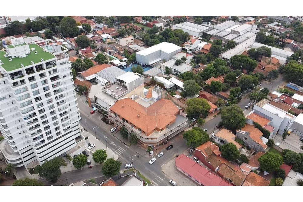 Oportunidad en Esq Bernardino Caballero casi Lillo — foto 4