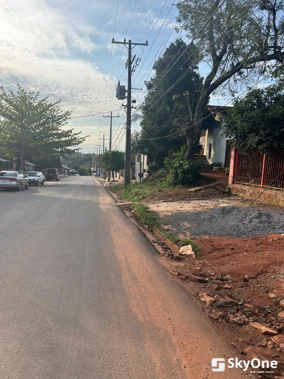 Amplio terreno sobre asfalto en Ñemby - salinas (1.212 m2)‼️, foto 1