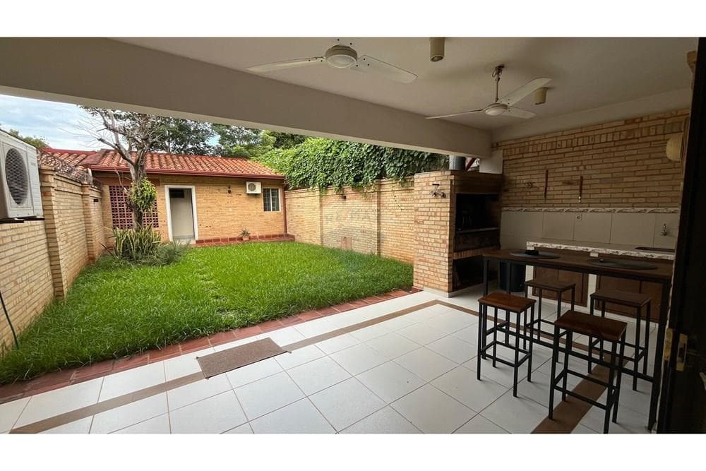 Alquilo acogedora vivienda