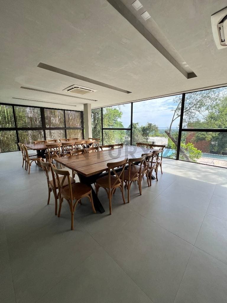 Casa en San Bernardino, foto 2