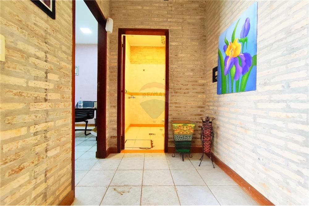 Hermosa casa en lambare de 4 habitaciones — foto 3