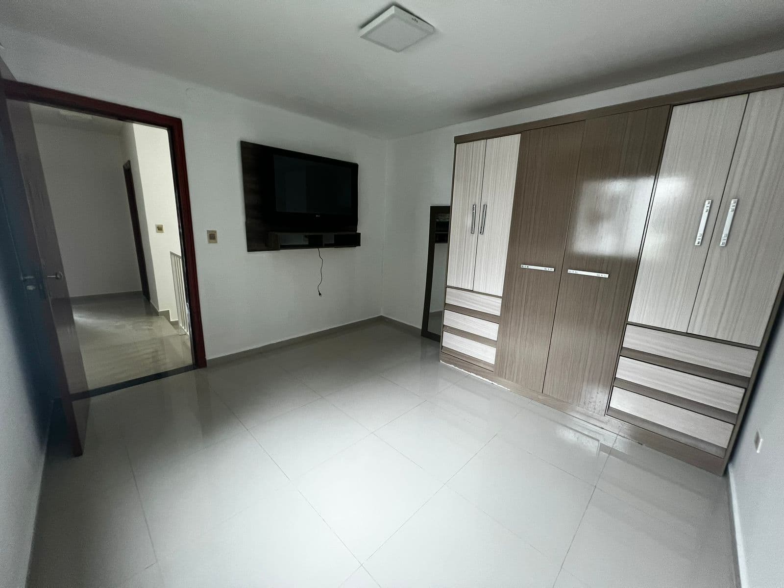 Duplex en villa bancaria amoblado!!, foto 2
