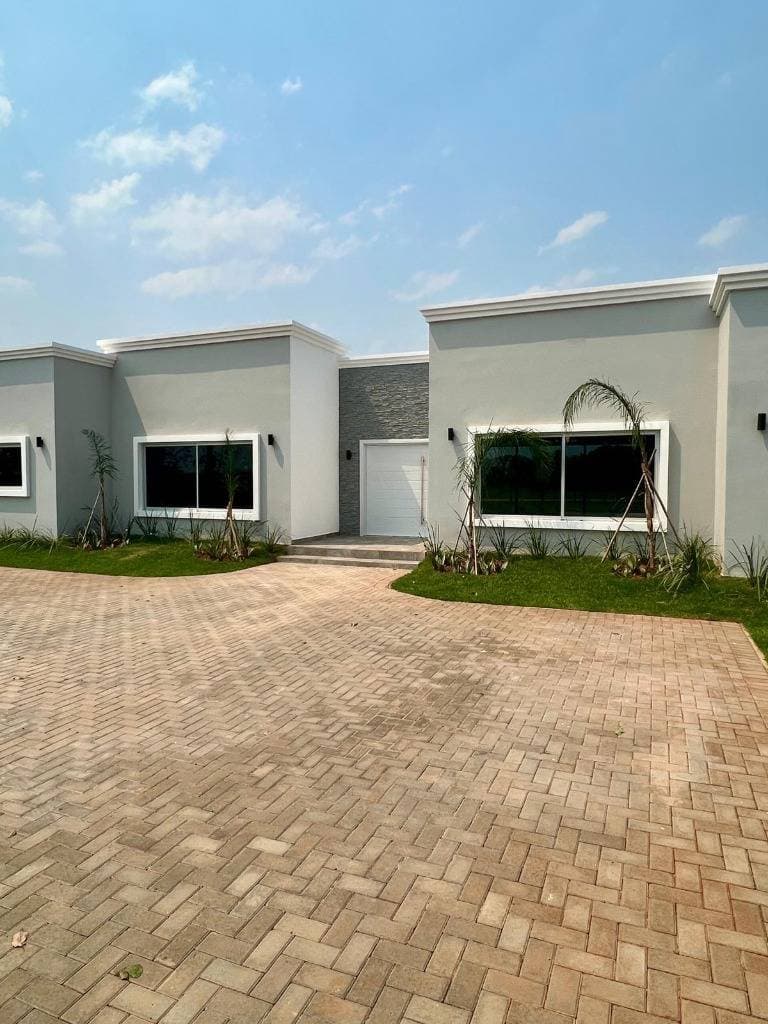 Hermosa Residencia a estrenar completamente equipada en Surubi´i, foto 1