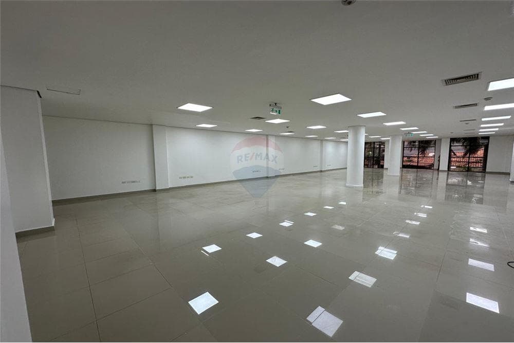 *¡Alquilo Oficina Corporativa, Las Lomas ¨Edificio Royal¨