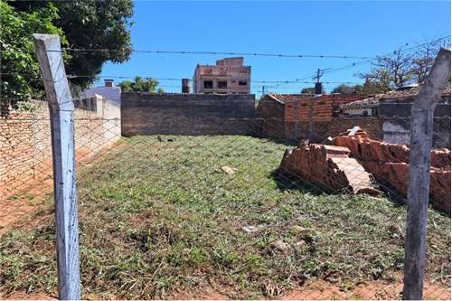 Terreno en fdo de la mora, foto 2