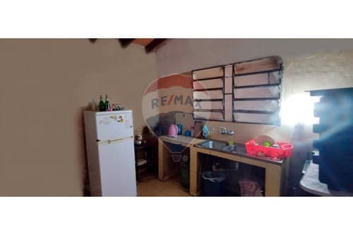 Casa en venta, central Fernando de la Mora, foto 5