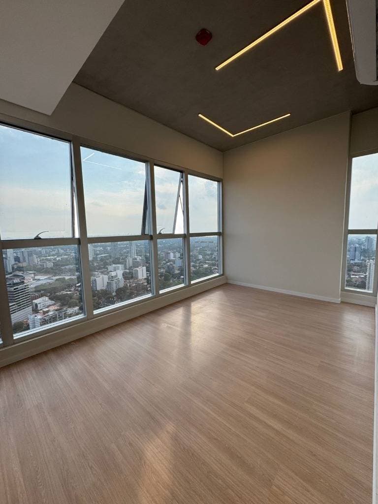 En venta departamento a estrenar en petra tower, foto 1
