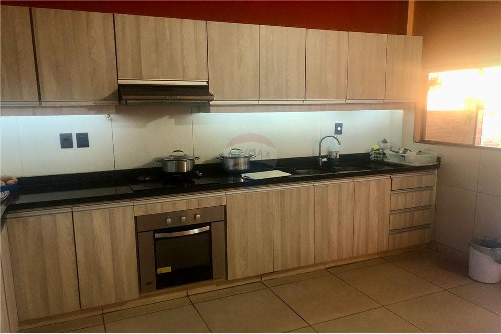 Casa en Fernando de la Mora, foto 1