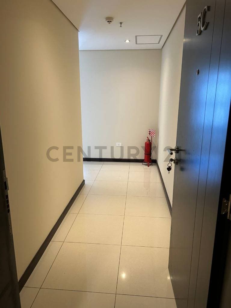 Vivienda U Oficina A 200 Mtrs. De Shopping Del Sol — foto 4