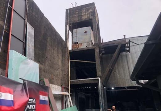 Remato Propiedad Estratégica Con Depósitos Y Oficinas En Las Mercedes !, foto 4
