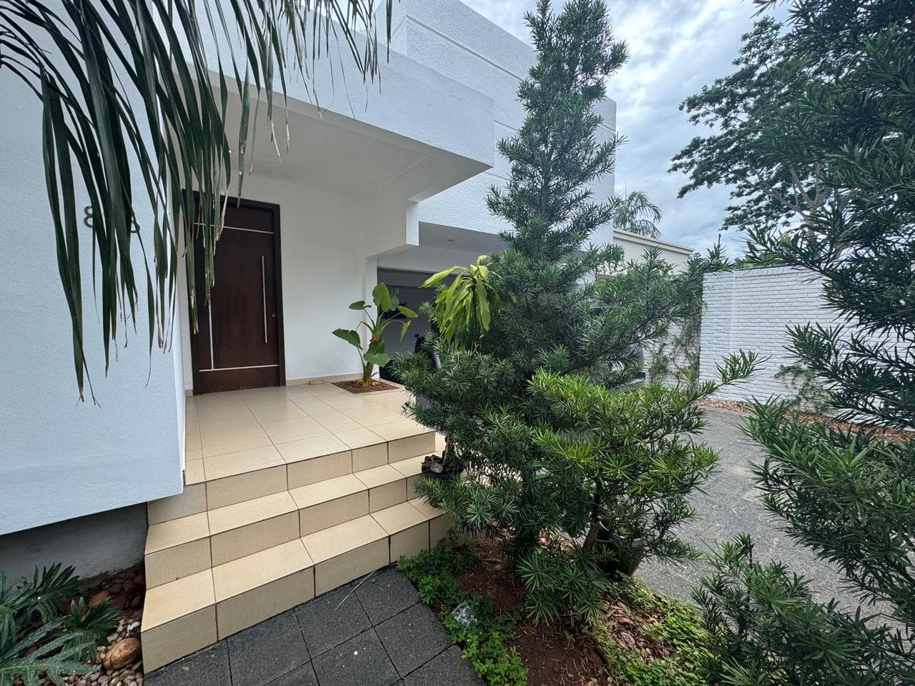 hermosa casa en una de las zonas mas Top, barrio Mburucuya, foto 2