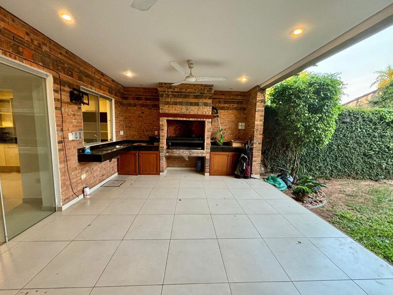Duplex Barrio Miraflores, zona Stma.Trinidad, foto 3