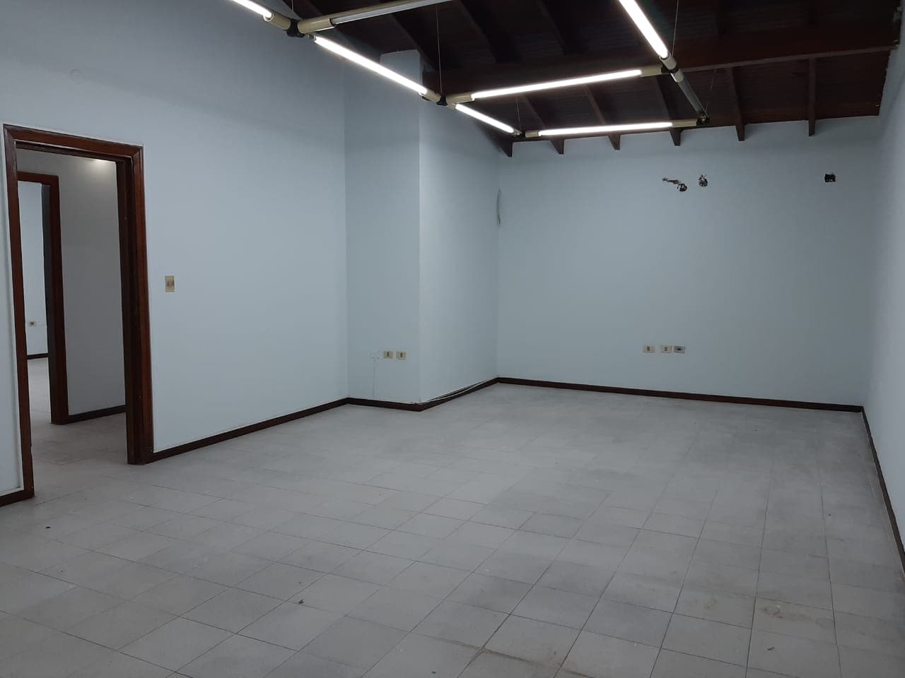 Excelente Edificio De Oficinas En El Centro De Asunción, foto 4