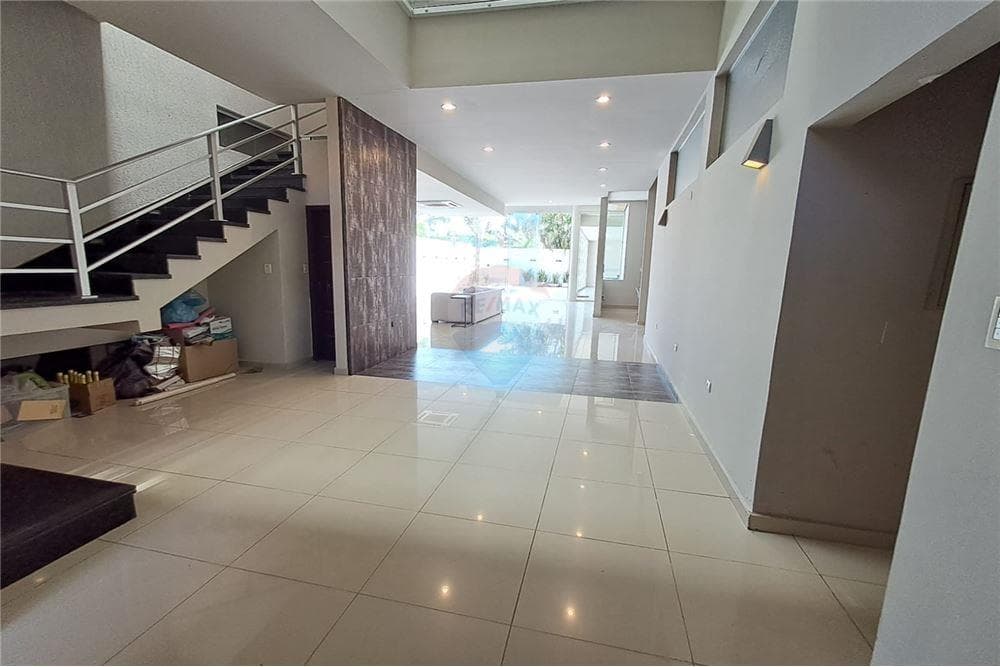 hermosa residencia en Mburucuyá, foto 5
