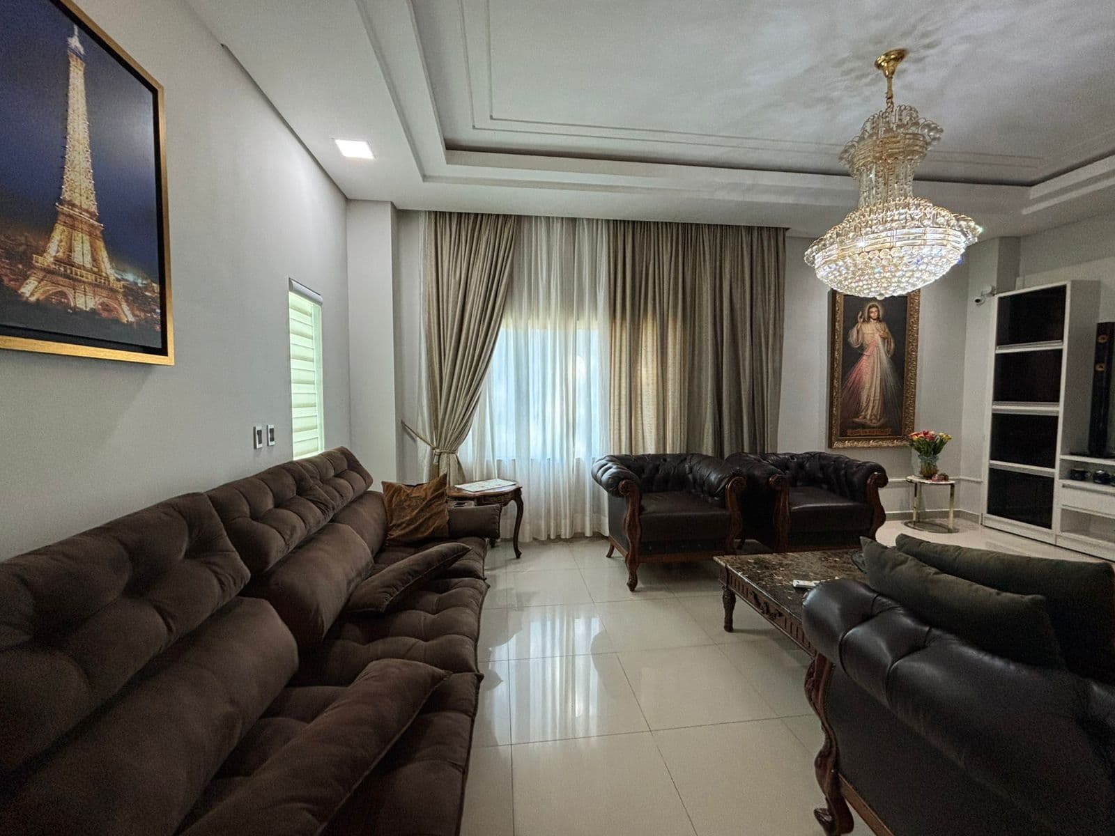 lujosa casa minimalista en el Paraná Country Club — foto 2
