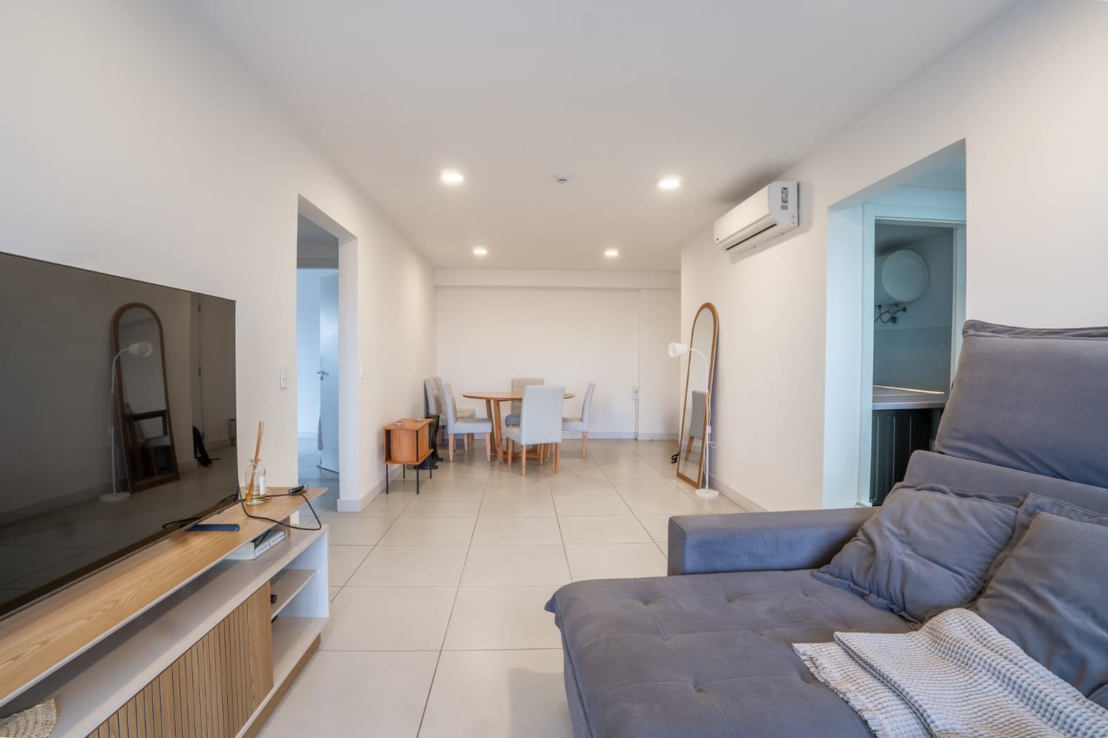 Departamento de 2 dormitorios con cochera en Fortaleza Azara, foto 4