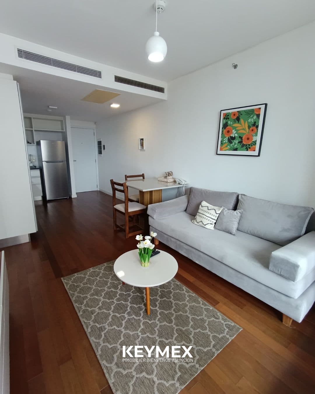 En venta 1 dormitorio en sky tower amoblado — foto 2