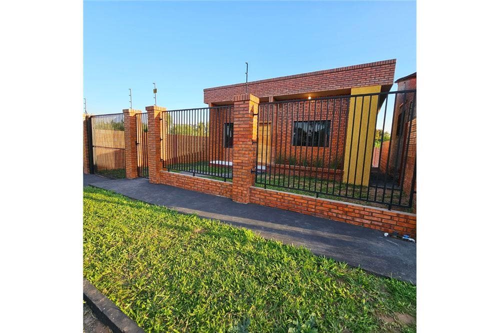 Casa tipo Minimalista en Venta en Ñemby Cañadita, foto 4