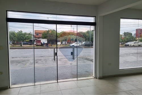 Local Comercial-Alquiler-PY Asunción Loma Pytá, foto 3