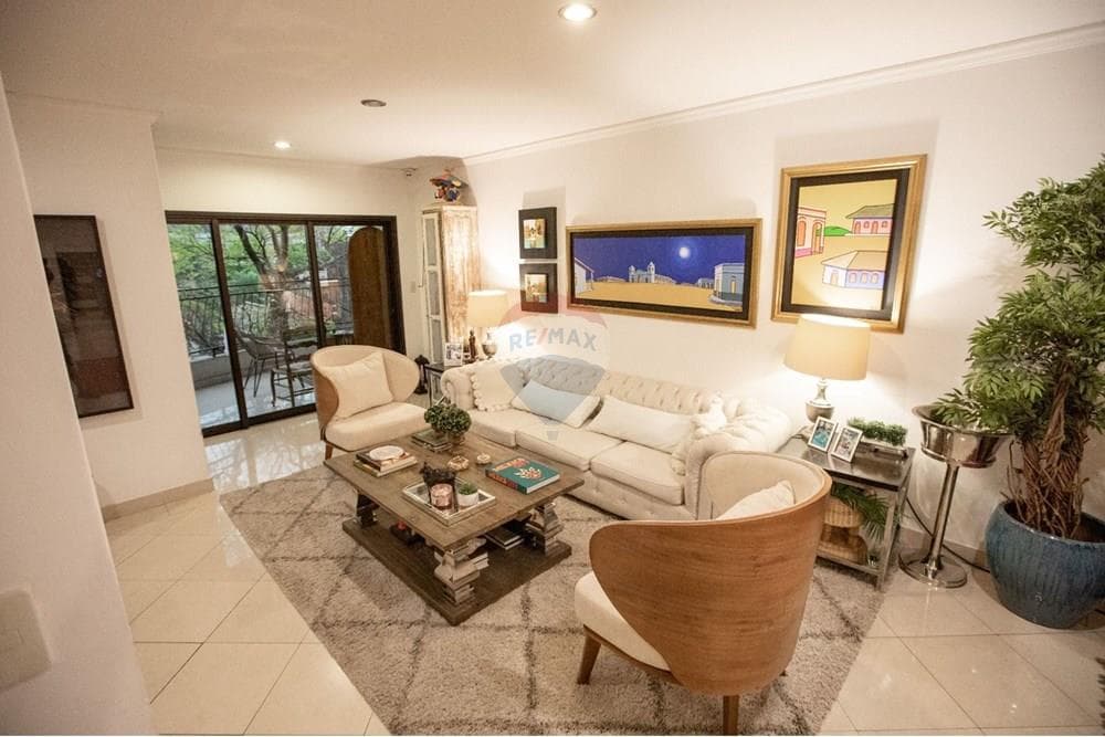 Departamento - Alquiler - General Díaz, Paraguay, foto 2