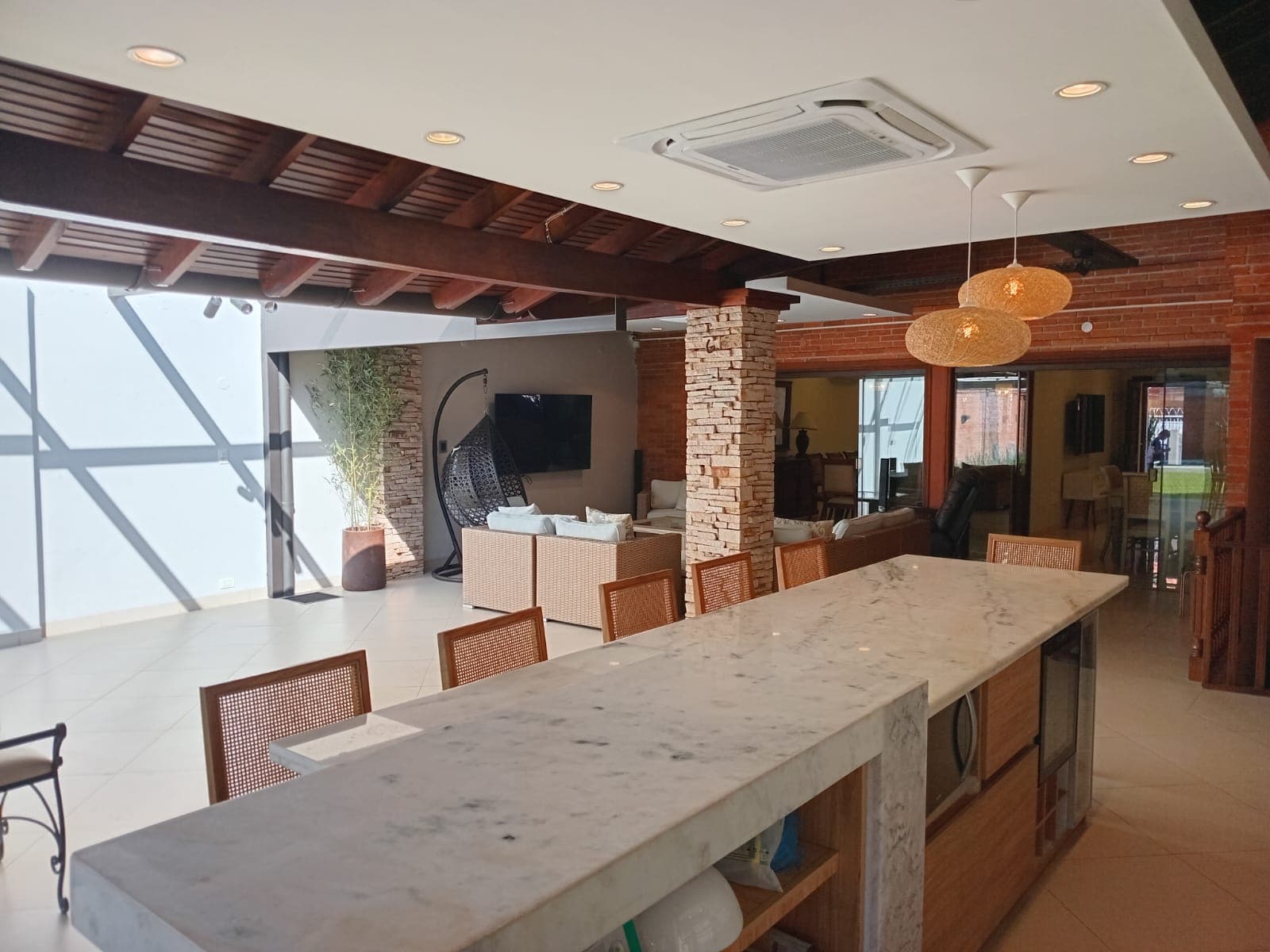 Casa Lujosa Amoblada - Los Laureles, foto 4
