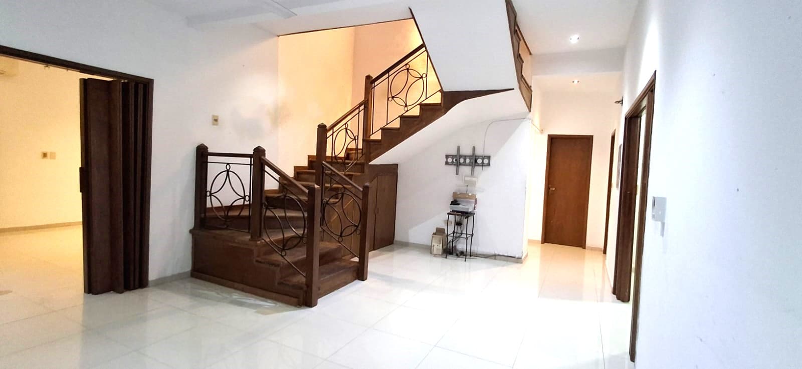 Casa en alquiler en lambare zona canal 13, foto 5