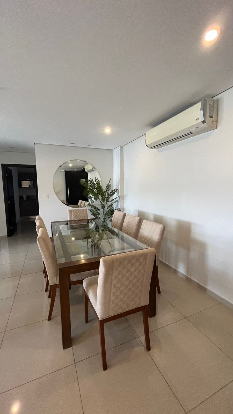 Dpto amoblado y equipado, 3 habitaciones, Villa Morra — foto 2