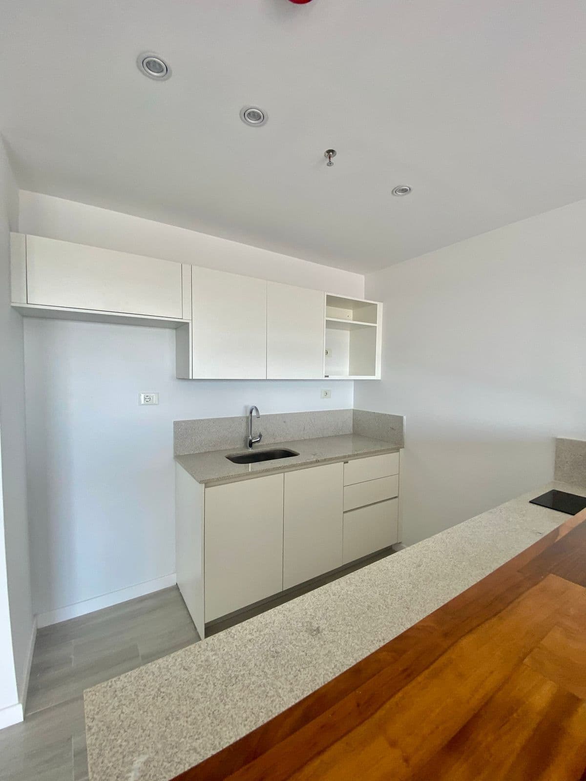 Departamento monoambiente en barrio Jara — foto 3