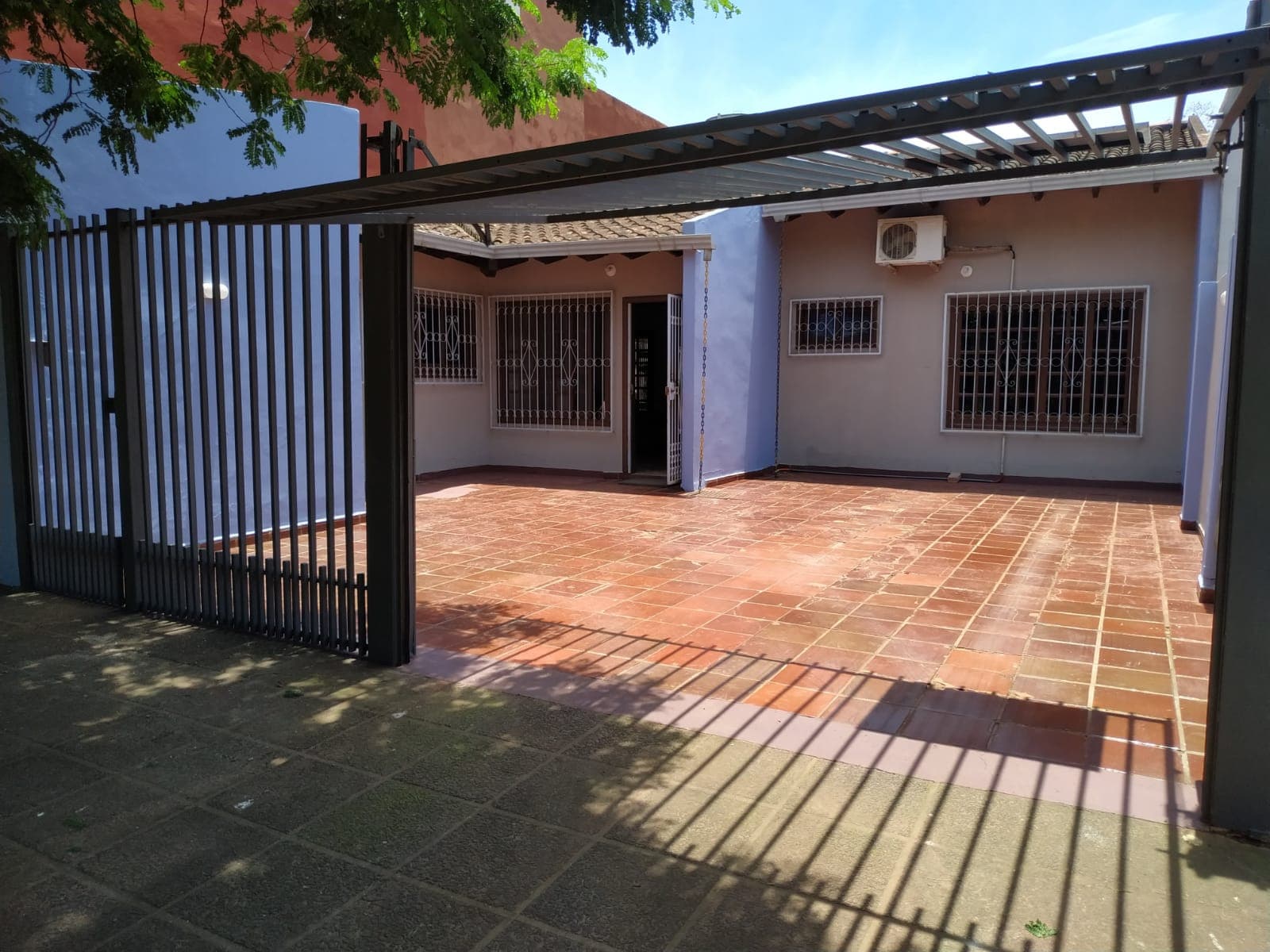 Casa En Barrio San Lucas! Zona Super Stock!!, foto 2