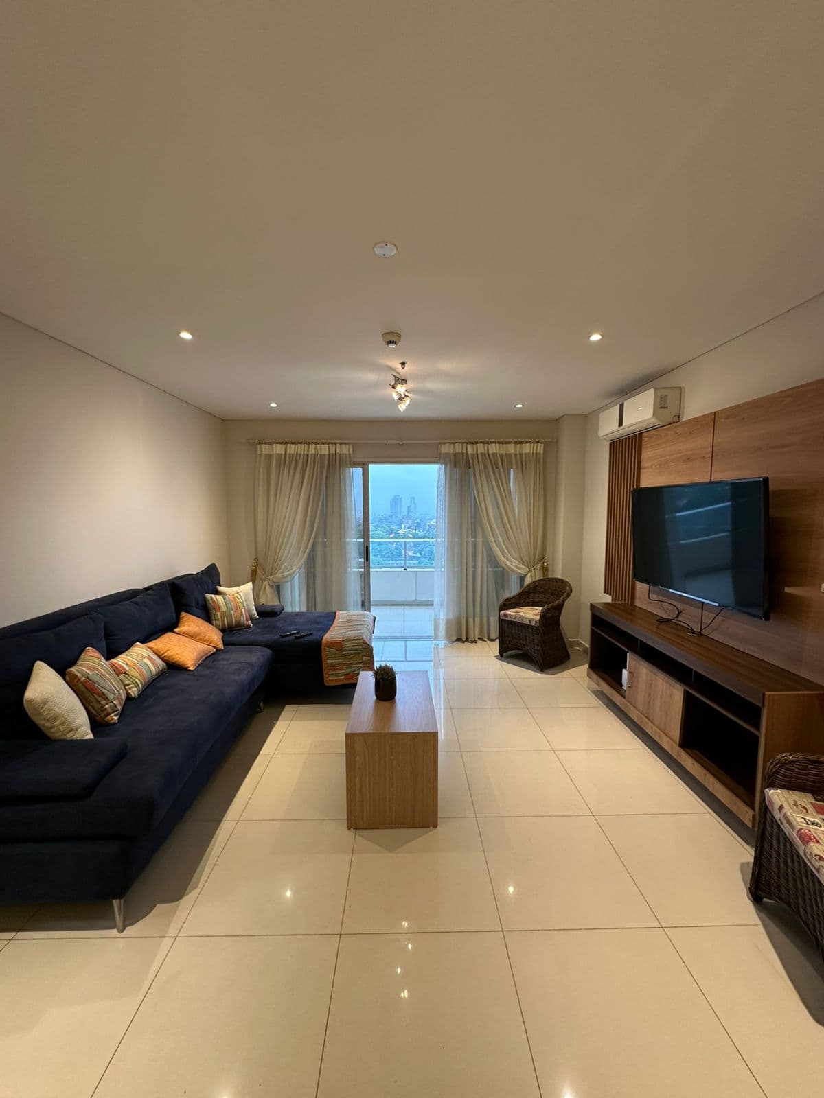 Hermoso departamento totalmente amoblado en torre boggiani — foto 2