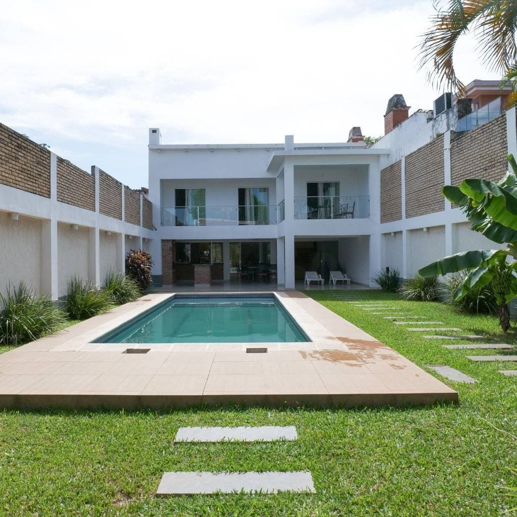 Hermosa residencia con piscina en barrio Jara, foto 5