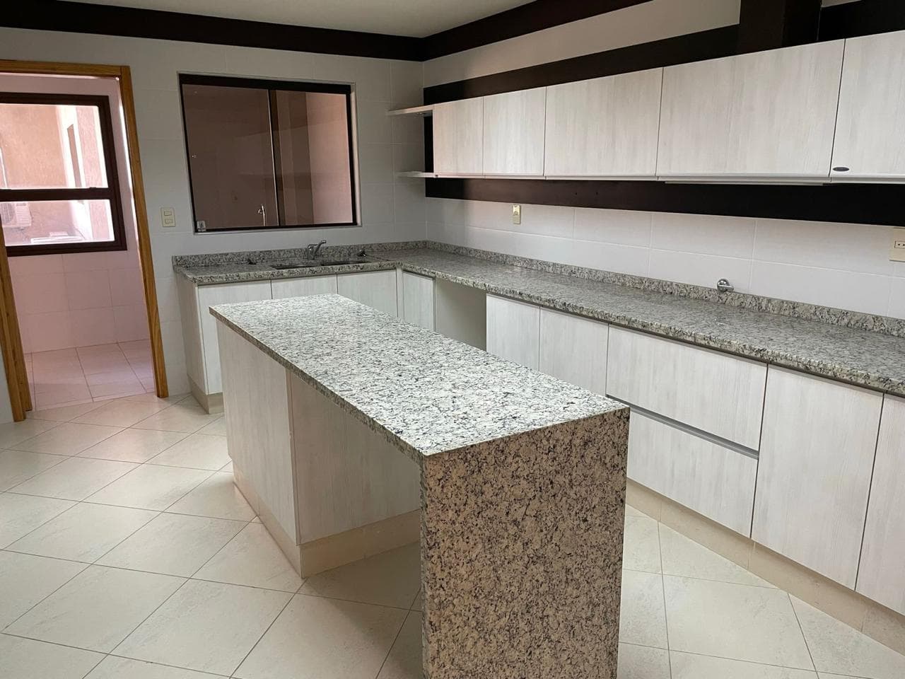 Hermoso Dpto de 3 Habit en Suite en Mburucuya, foto 5