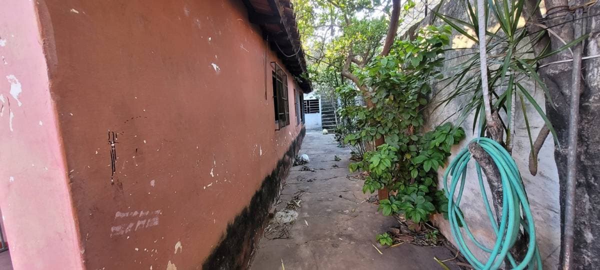 En venta casa a refaccionar en Fernando de la Mora zona sur, foto 4