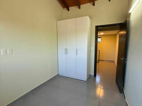 Dúplex de 2 habitaciones en Fernando de la Mora z/ sur, foto 4